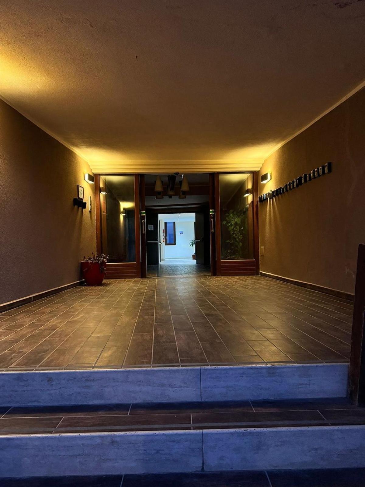 טאולאדה Ste.Mar Apartments מראה חיצוני תמונה