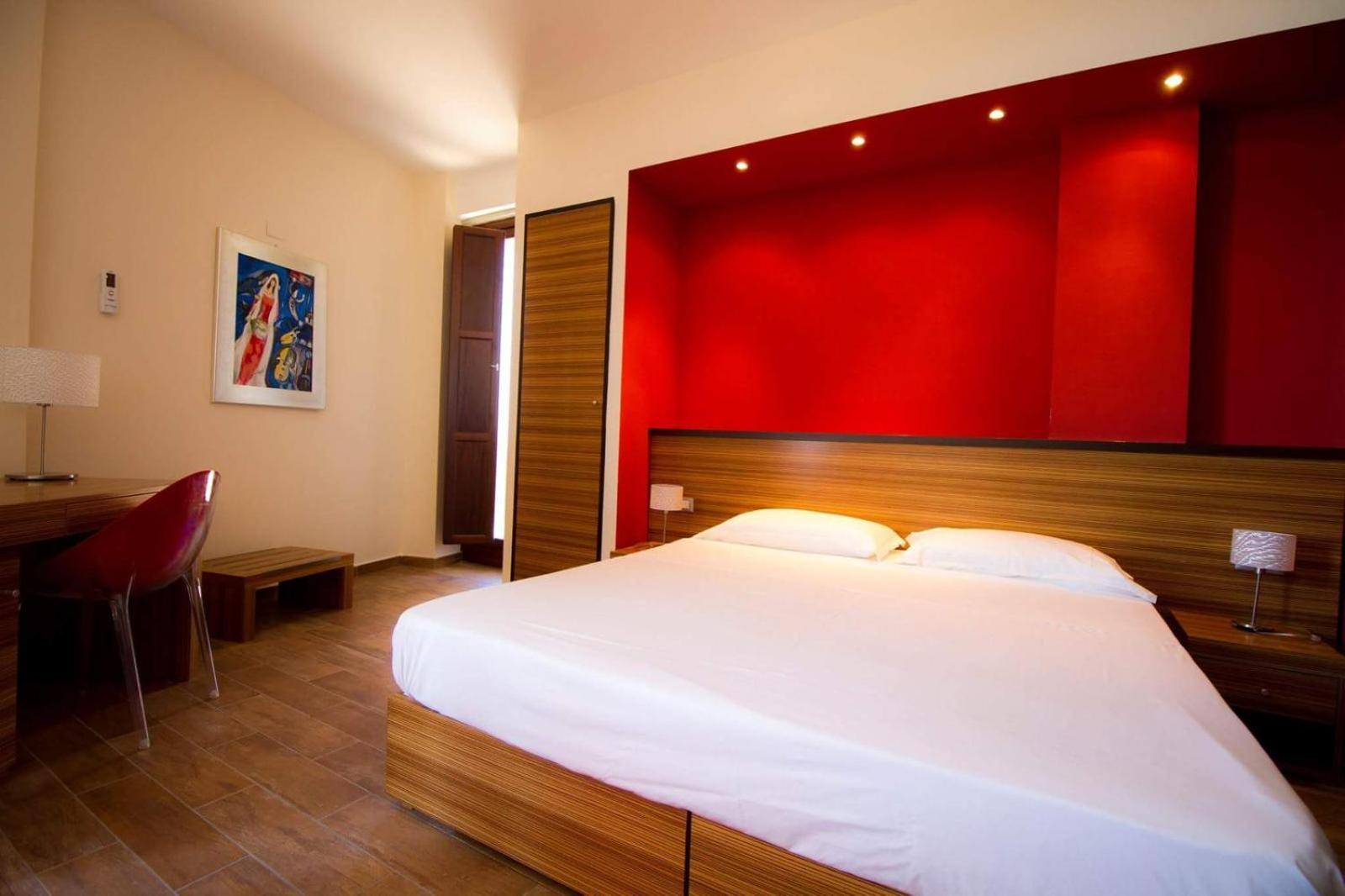 טאולאדה Ste.Mar Apartments מראה חיצוני תמונה